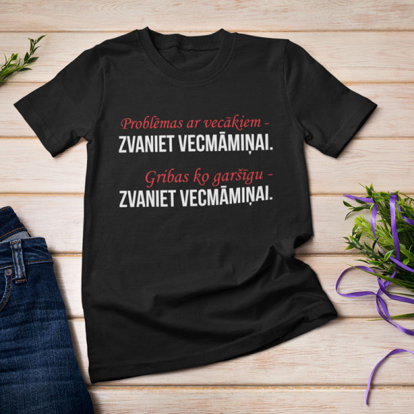 Sieviešu t-krekls "Pazvani vecmāmiņai"