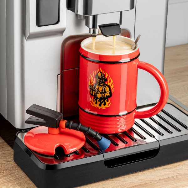 Ugunsdzēsēja krūze "Ugunsdzēšamais aparāts" ar vāku un karoti (450 ml)
