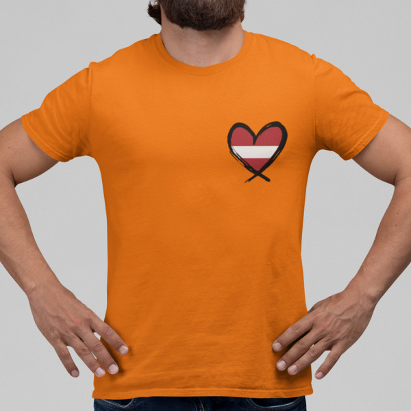 T-krekls "Mēs mīlam Latviju"