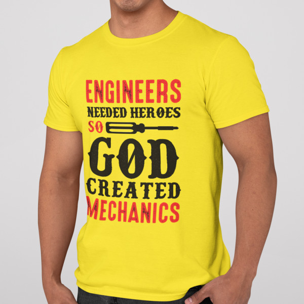 T-krekls "God created mechanics"