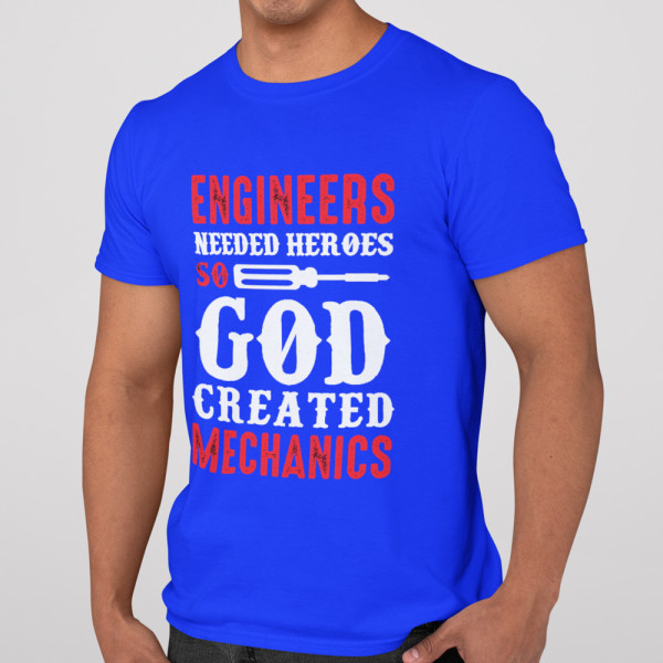 T-krekls "God created mechanics"