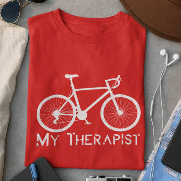 T-krekls "My Therapist"