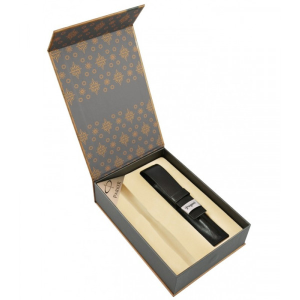 PARKER pildspalva "URBAN MUTED BLACK GT"  dāvanu kastītē ar ieliktni