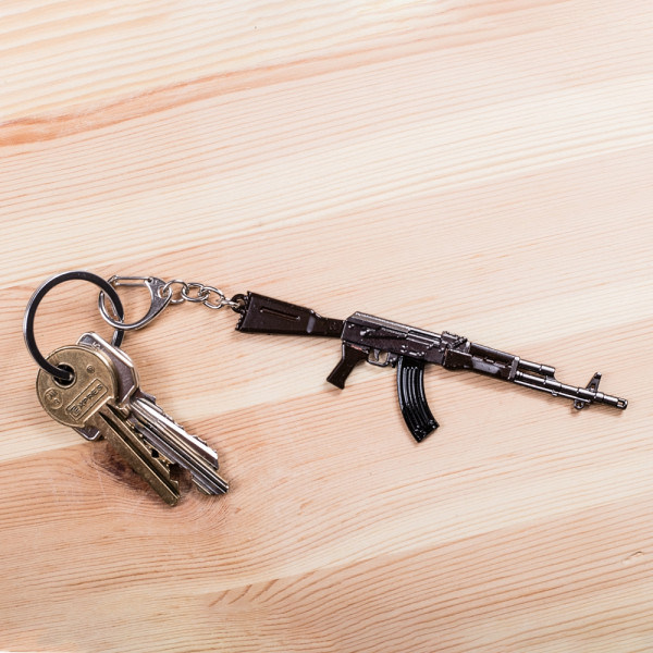 Atslēgu piekariņš AK-47
