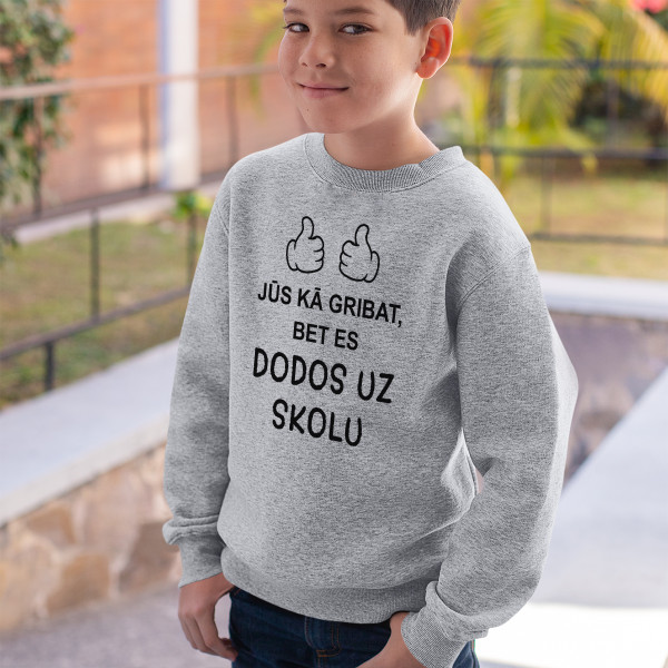 Bērnu džemperis "Es dodos uz skolu" (bez kapuces) Bērnu džemperis "Es dodos uz skolu" (bez kapuces)