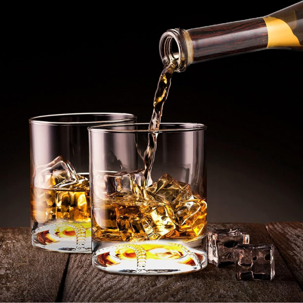 Alus karafes un 4 glāžu komplekts "Baseball bat"