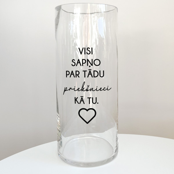 Stikla vāze "Priekšniece"