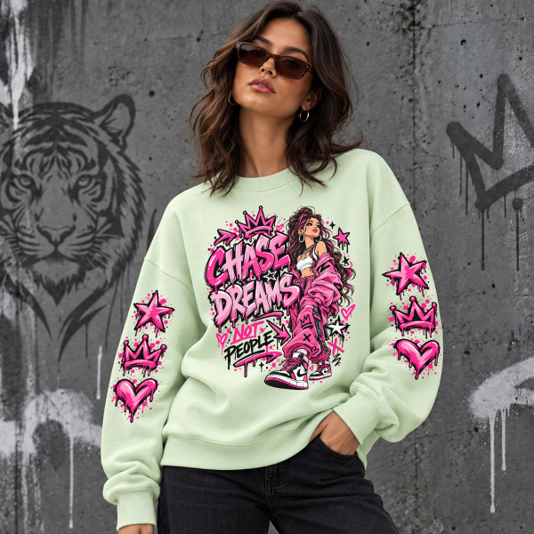 Unisekss pasteļkrāsas džemperis "Chase dreams, not people"